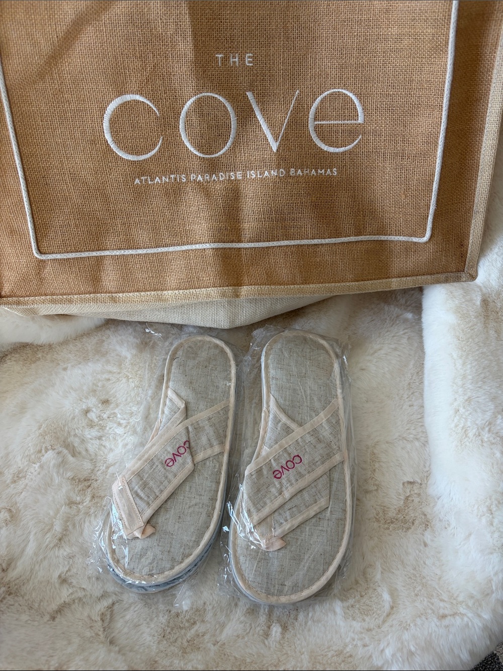 New in bag. Pair The Cove Atlantis Paradise Island Linen Flip Flops in Natural